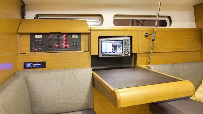 Book yachts online - sailboat - Sunsail 41 - Sunsail 41 (2019) - rent