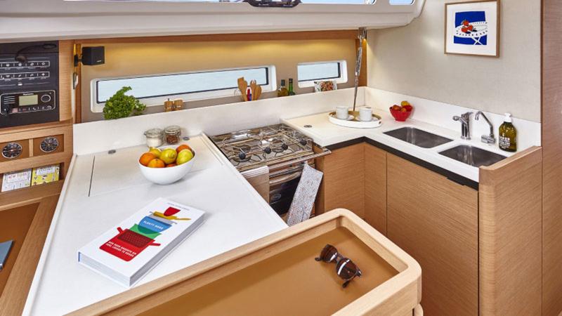 Book yachts online - sailboat - Sunsail 44 SO - Sunsail 44 SO (2022) - rent
