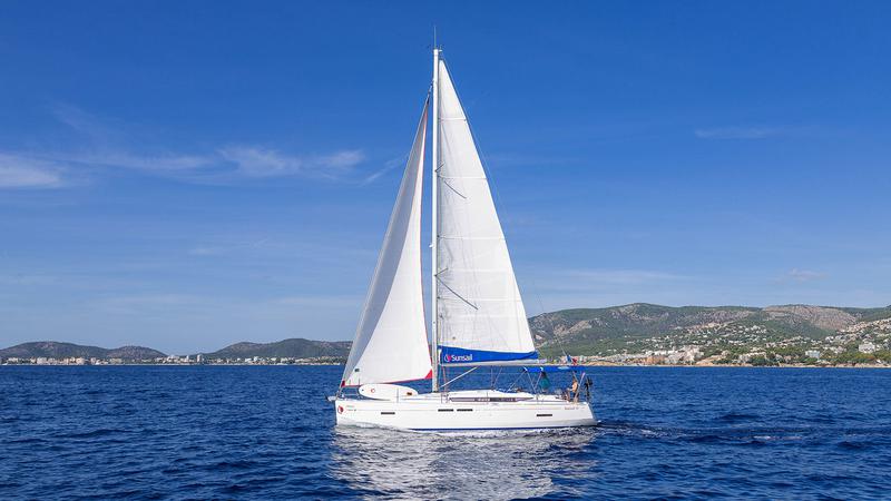 Book yachts online - sailboat - Sunsail 41.3 - Sunsail 41.3 (2016) - rent