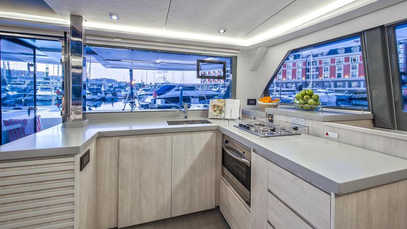 Book yachts online - catamaran - Sunsail 454 - Sunsail 454 (2018) - rent