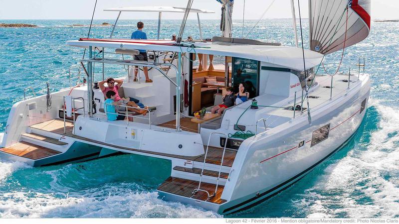 Book yachts online - catamaran - Sunsail Lagoon 424 - Sunsail Lagoon 424 (2020) - rent