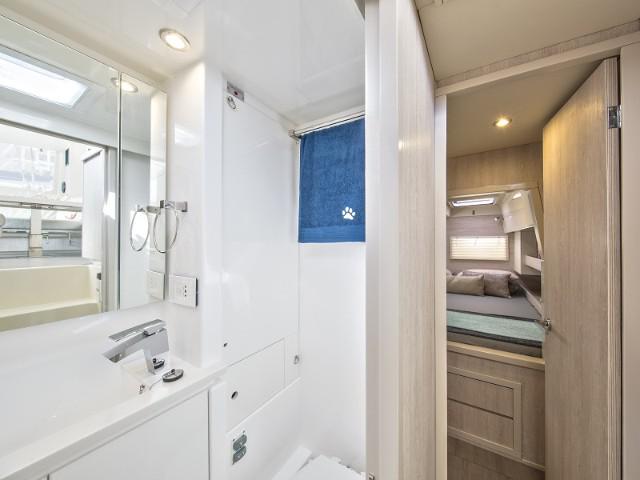 Book yachts online - catamaran - Sunsail 404 - Sunsail 404 (2018) - rent