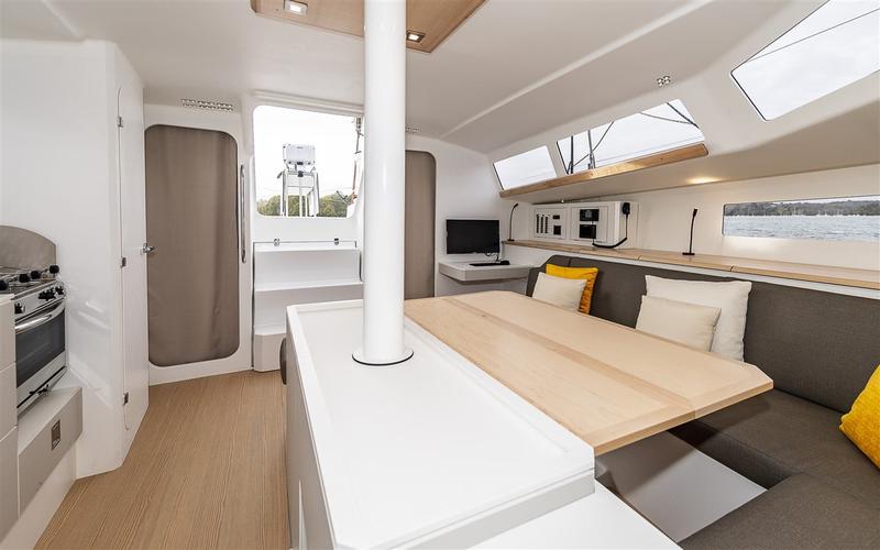Book yachts online - sailboat - Pogo 44 - Spirit - rent