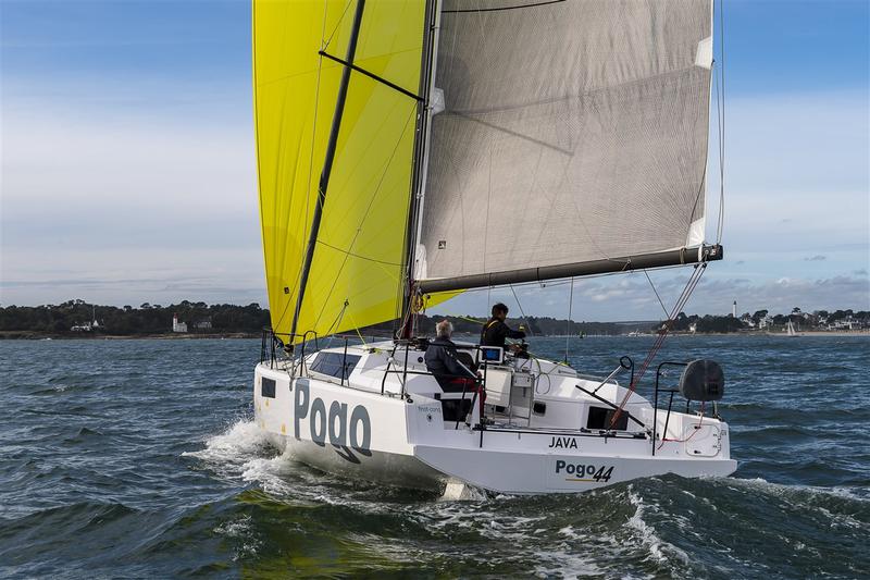 Book yachts online - sailboat - Pogo 44 - Hecladapi - rent