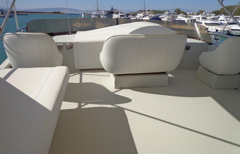 Book yachts online - motorboat - Squadron 50 - ZEN - rent