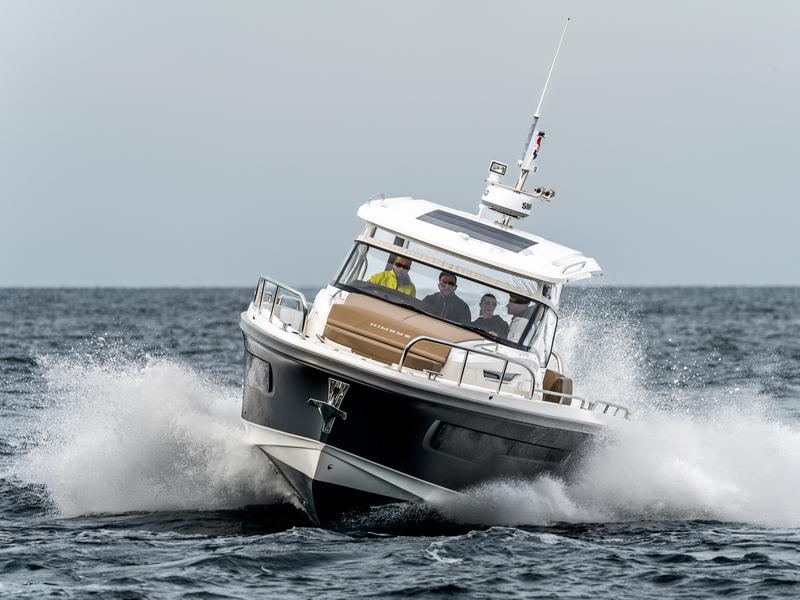 Book yachts online - motorboat - Nimbus Tender T11 - no name - rent
