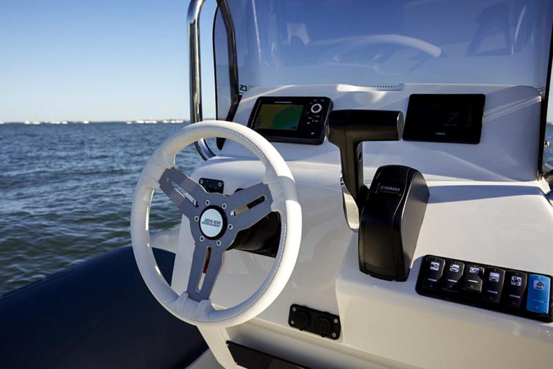 Book yachts online - other - Jokerboat Coaster 580 Plus - Joker Boat Coaster 580 Plus - 100 Honda - rent