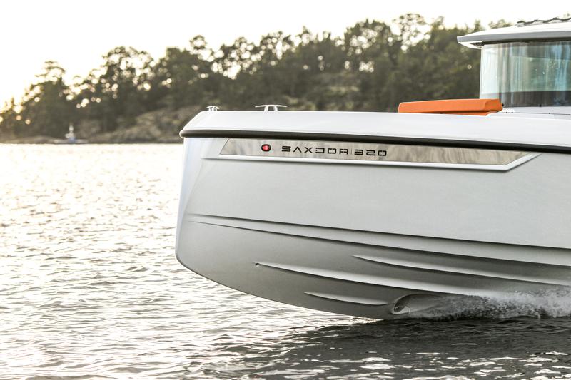 Book yachts online - motorboat - Saxdor 320 GTC - Navtia - rent
