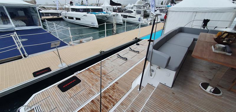 Book yachts online - motorboat - Aventura 50 MY - Moana - rent
