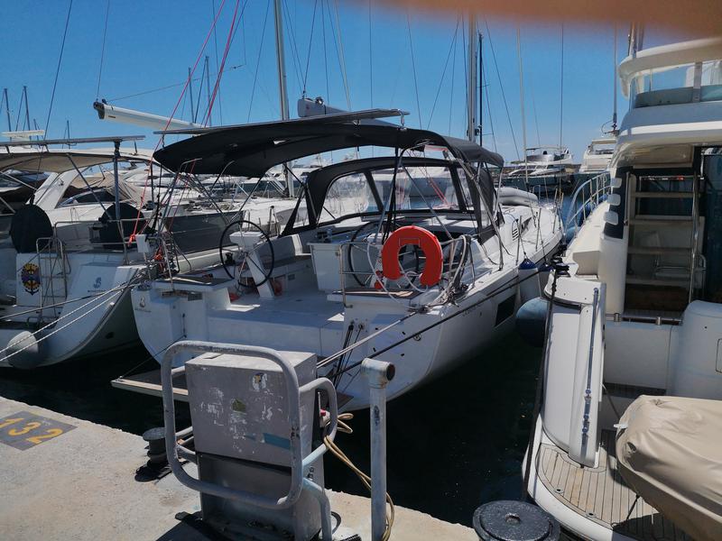 Book yachts online - sailboat - Oceanis 46.1 - Amalthia - rent