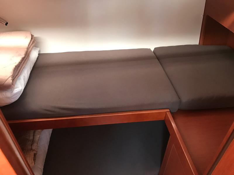 Book yachts online - sailboat - Oceanis 48 - SKIRON - rent