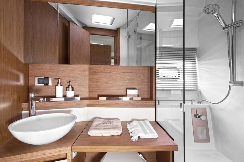 Book yachts online - motorboat - Leader 46 - Giorgia - rent