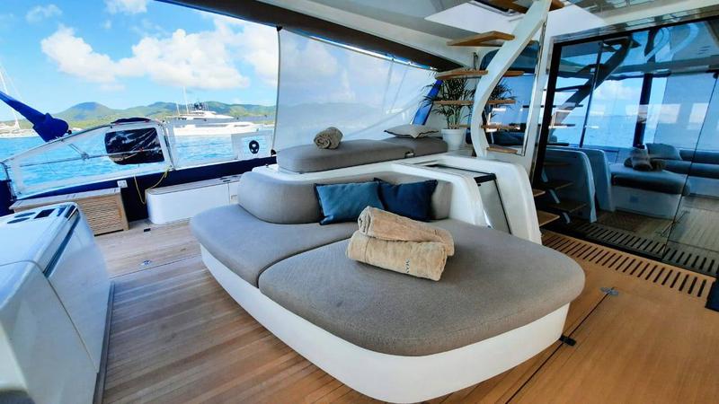 Book yachts online - catamaran - Lagoon Seventy 7 - Mane et Nocte - rent