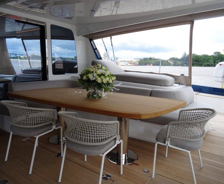 Book yachts online - catamaran - Lagoon Seventy 7 - Mane et Nocte - rent