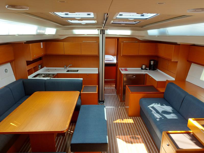 Book yachts online - sailboat - Bavaria C57 - Promitheas - rent