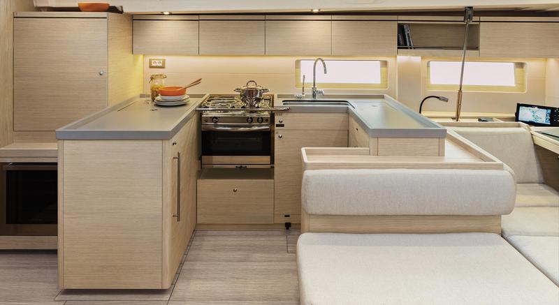 Book yachts online - sailboat - Oceanis 51.1 - DALIA (generator, air condition, 1 SUP free of charge) - rent