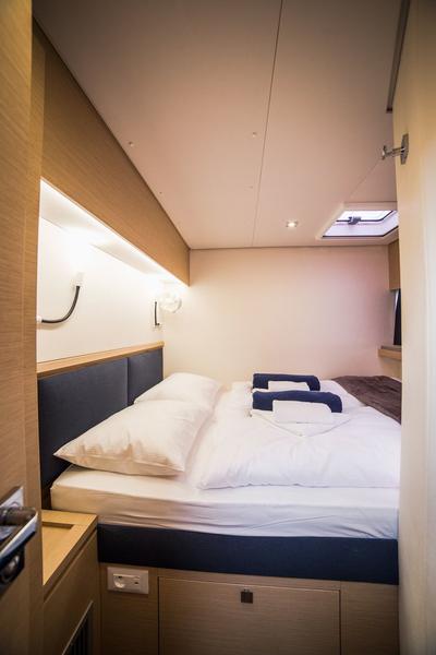 Book yachts online - catamaran - Saba 50 - Lamela (crewed) WEDNESDAY  - rent