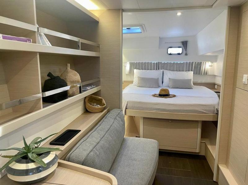 Book yachts online - catamaran - Lagoon 42 - KARLA Owner's Version - Skippered  - rent