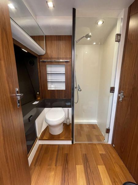 Book yachts online - motorboat - Squadron 58 - SPRAOI NA MARA (skipper incl., any-day charters) - rent