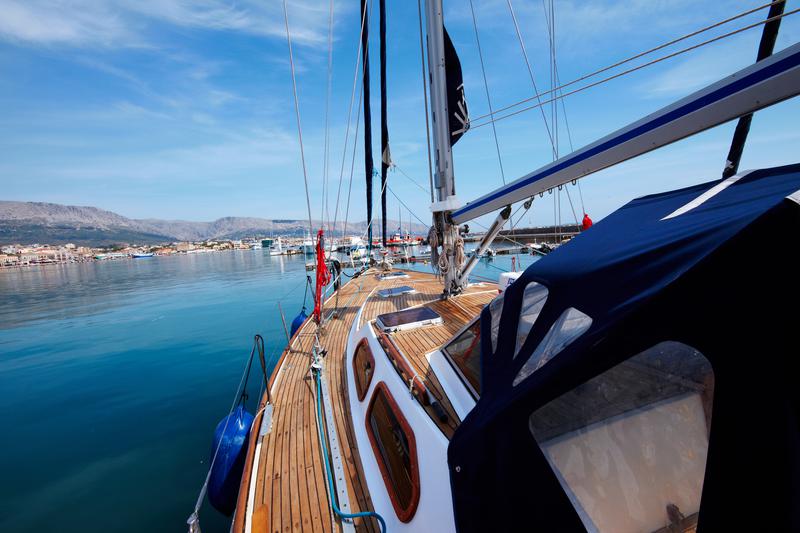 Book yachts online - sailboat - Atlantic 61 - URSA MAJOR - rent