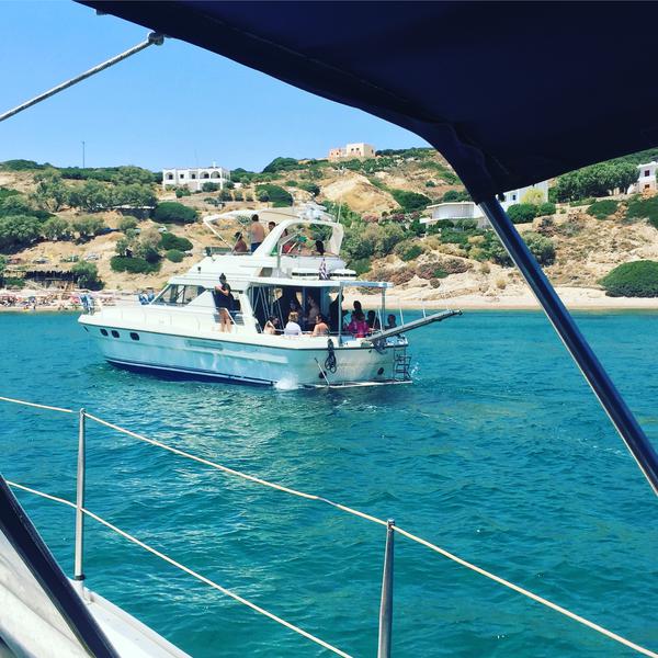 Book yachts online - motorboat - Princess 45 - Summer Love - rent
