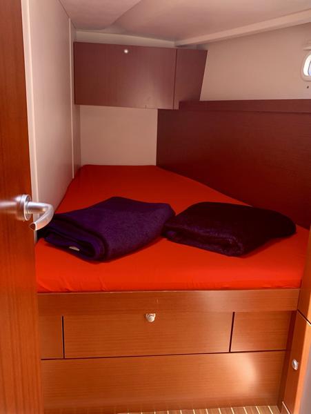 Book yachts online - sailboat - Hanse 445 - 4 cabin - Deneb - rent