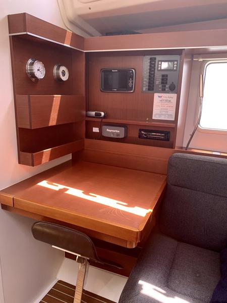 Book yachts online - sailboat - Hanse 445 - 4 cabin - Deneb - rent