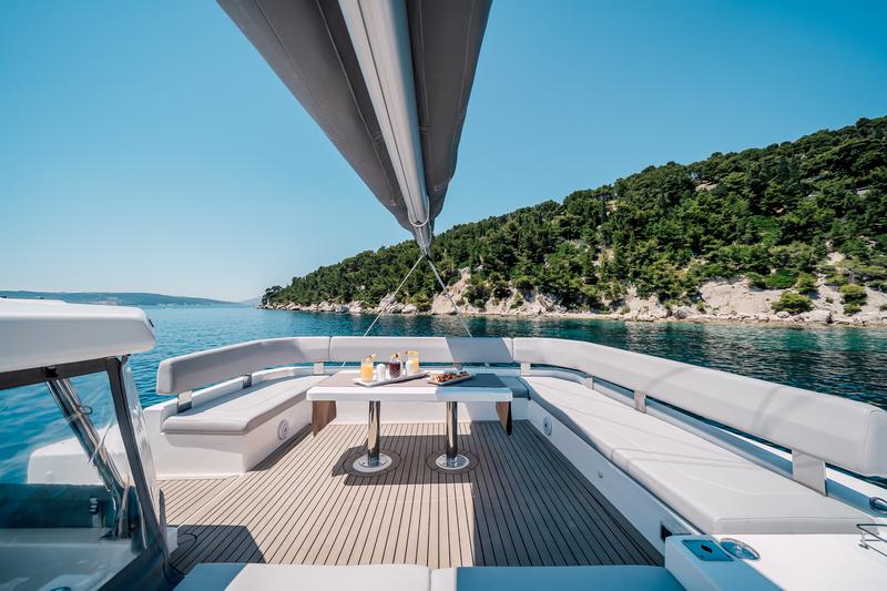 Book yachts online - catamaran - Leopard 50 - LADY AMANDA - rent