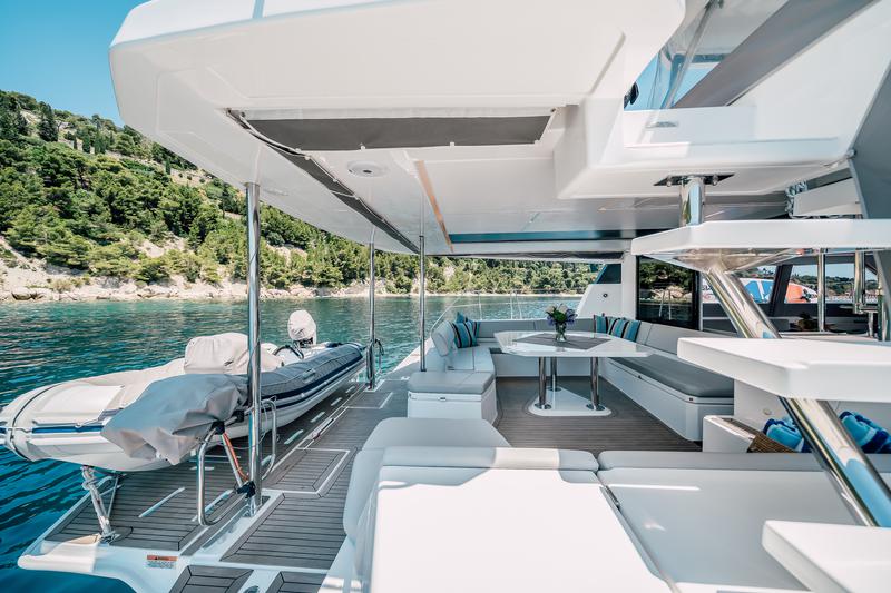 Book yachts online - catamaran - Leopard 50 - LADY AMANDA - rent