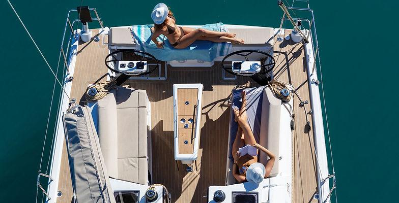 Book yachts online - sailboat - Dufour 390 Grand Large - Coco de Mer - rent