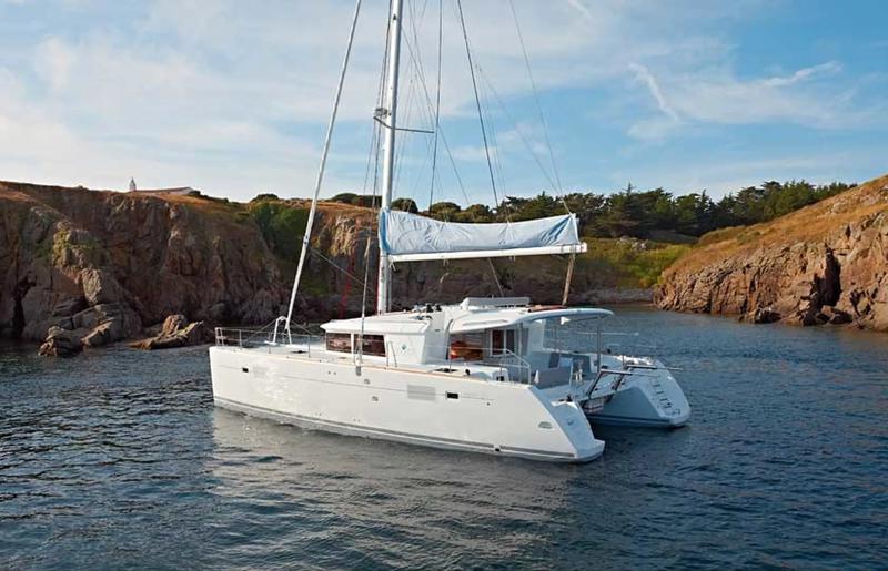 Book yachts online - catamaran - Lagoon 450F - Cahuenga - rent
