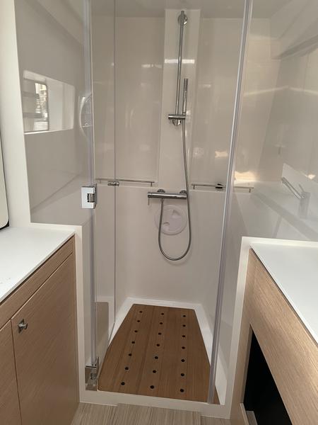 Book yachts online - catamaran - Nautitech 44 Open - Happiness - rent