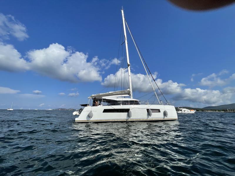 Book yachts online - catamaran - Nautitech 44 Open - Happiness - rent