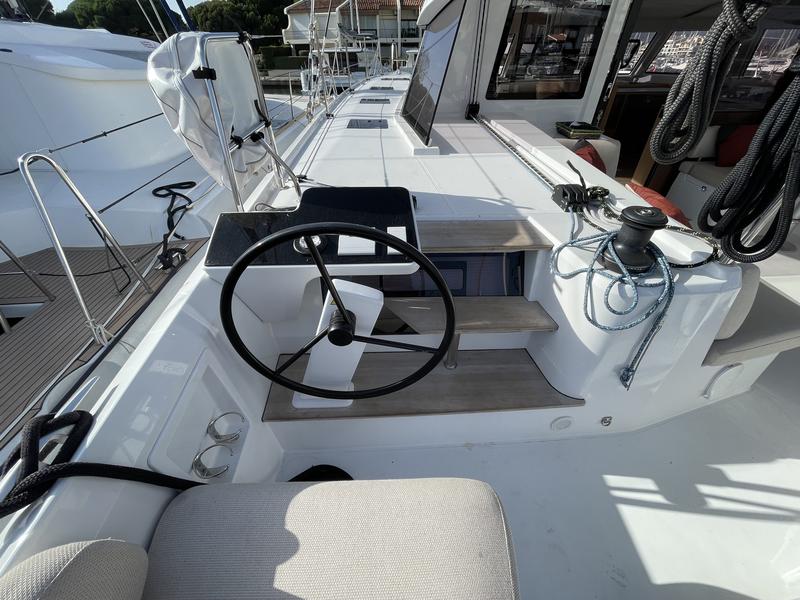 Book yachts online - catamaran - Nautitech 44 Open - Happiness - rent