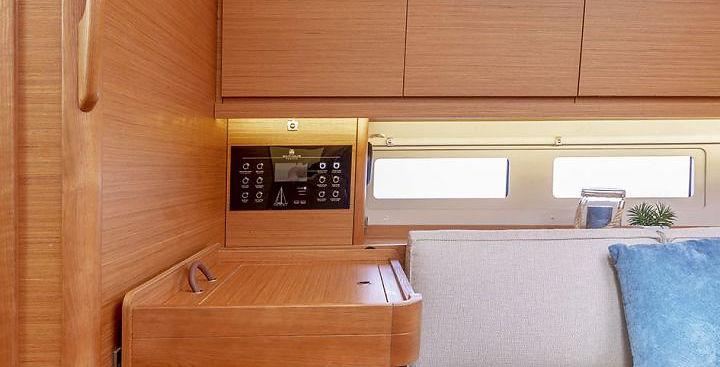 Book yachts online - sailboat - Dufour 390 Grand Large - Melomaxi II - rent