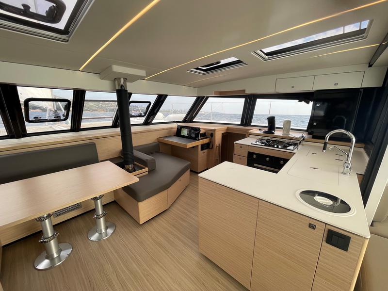 Book yachts online - catamaran - Nautitech 46 Open - Ocean 11 - rent