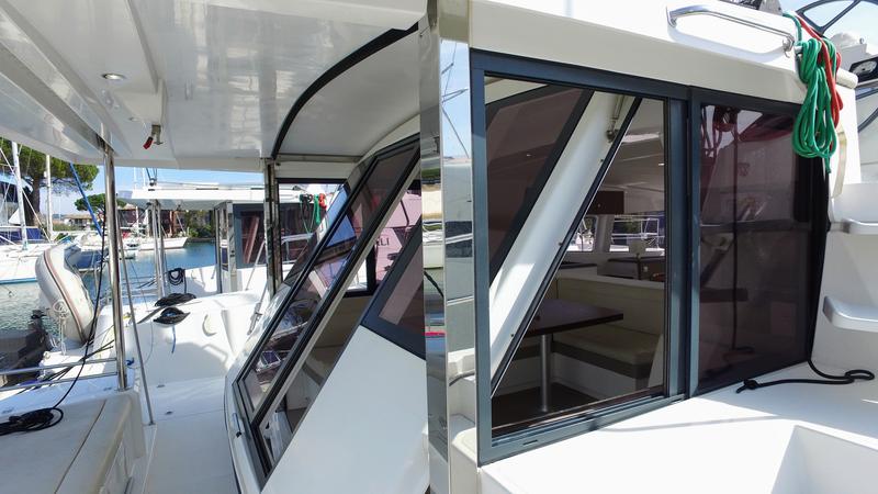 Book yachts online - catamaran - Bali 4.1 - Malea IV - rent