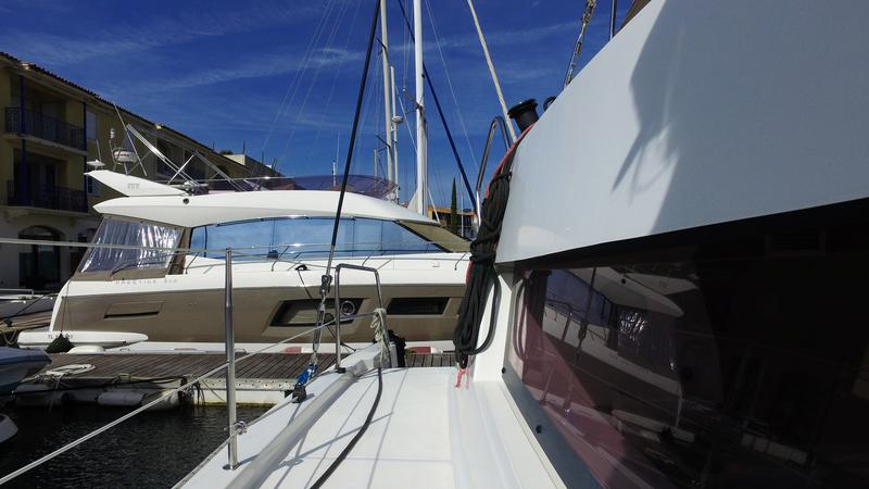 Book yachts online - catamaran - Bali 4.1 - Malea IV - rent