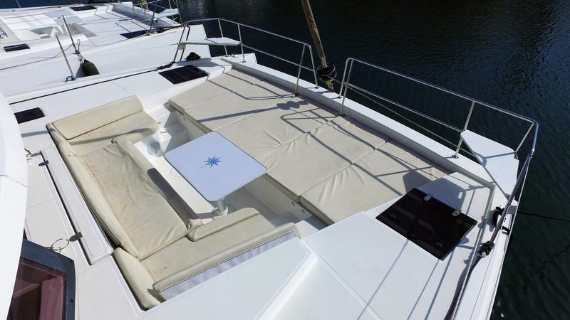 Book yachts online - catamaran - Bali 4.1 - Malea IV - rent