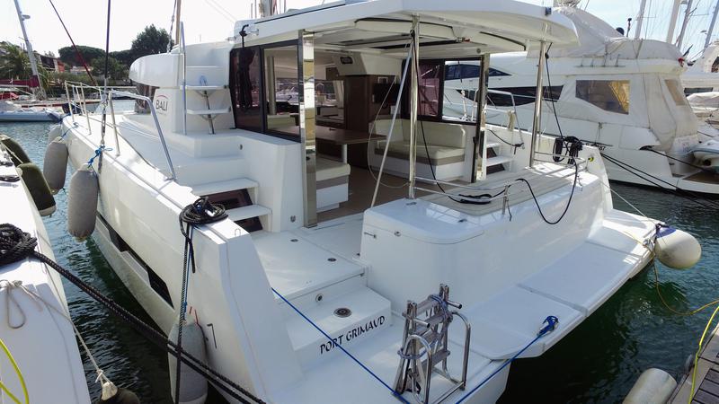 Book yachts online - catamaran - Bali 4.1 - Malea IV - rent
