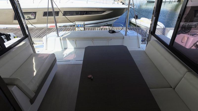 Book yachts online - catamaran - Bali 4.1 - Malea IV - rent