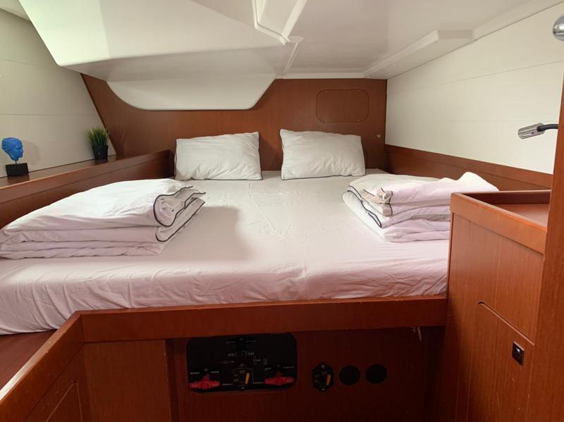 Book yachts online - sailboat - Oceanis 48 - ALISA - rent
