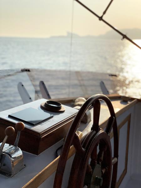 Book yachts online - motorboat - Grand Banks Europa 50 - Ghimar - rent