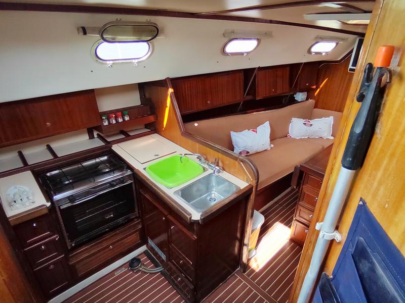 Book yachts online - sailboat - Triplast Y999 - Nono Rude 2 - rent
