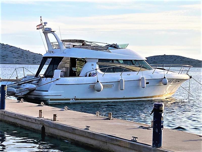 Book yachts online - motorboat - Prestige 46 Fly - Anima Maris - rent