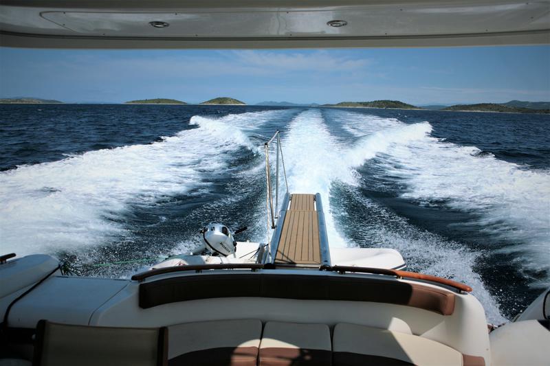 Book yachts online - motorboat - Prestige 46 Fly - Anima Maris - rent