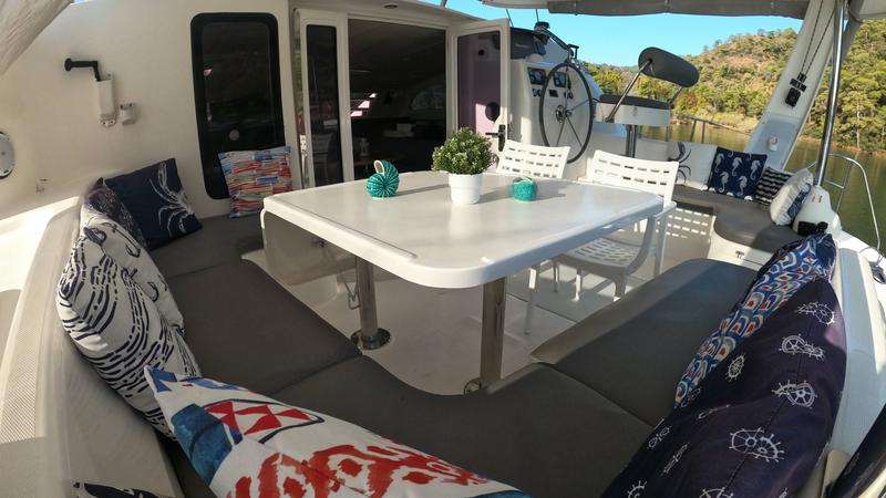 Book yachts online - catamaran - Leopard 43 - Vira Seyyah - rent