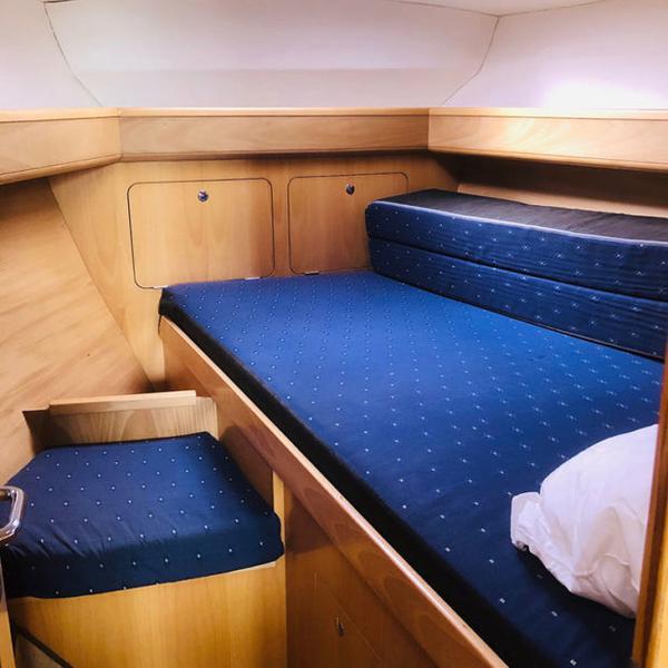 Book yachts online - sailboat - Feeling 39 - Bagass - rent