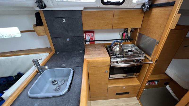 Book yachts online - sailboat - Sun Odyssey 349 - Kashmir - rent