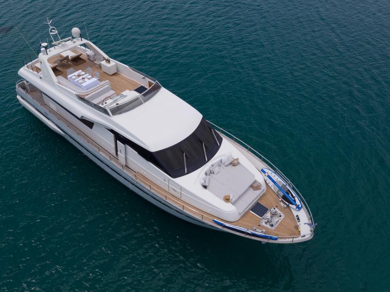Book yachts online - motorboat - San Lorenzo SL 82 - Bird - rent